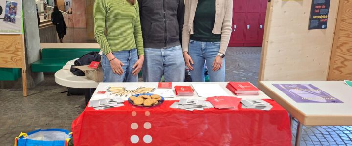 Medinetz beim Uniforum vertreten